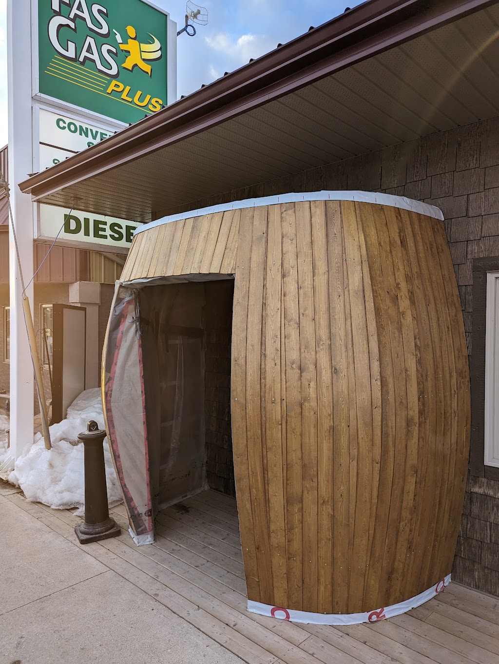 The Barrel Pub & Grub | Box 420, 120 Av Notre Dame, Notre-Dame-de-Lourdes, MB R0G 1M0, Canada | Phone: (204) 248-2276