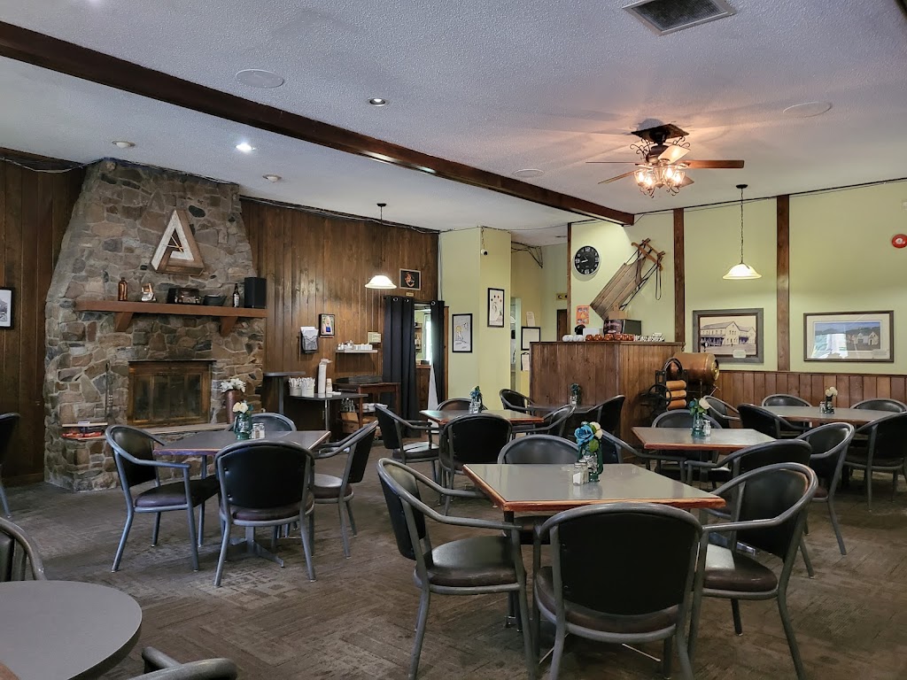 Nordegg Lodge Hotel | 1 Stuart St, Nordegg, AB T0M 2H0, Canada | Phone: (403) 721-3757