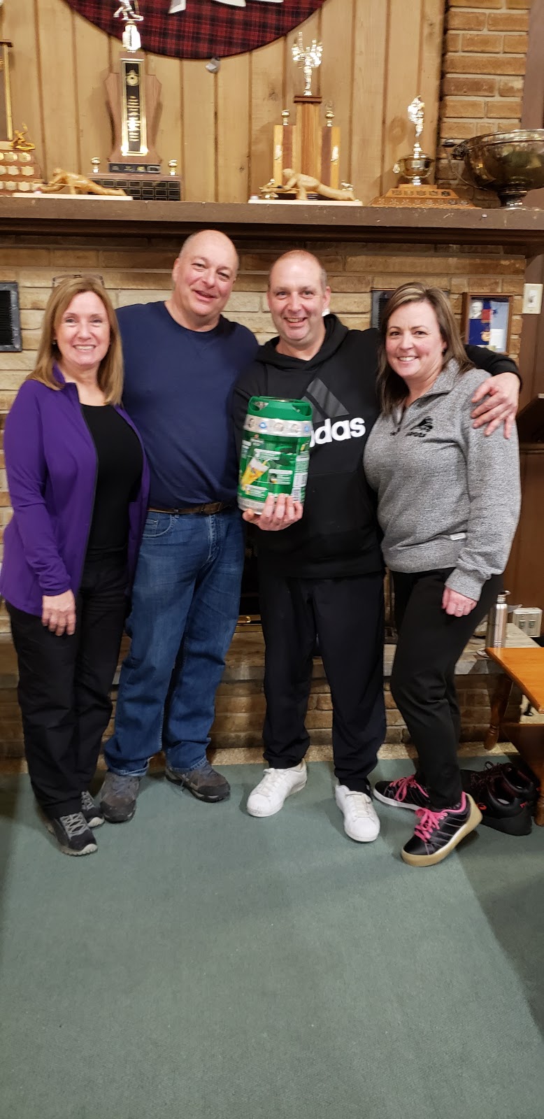 St Thomas Curling Club | 38 Parkside Dr, St Thomas, ON N5R 3T9, Canada | Phone: (519) 631-1770