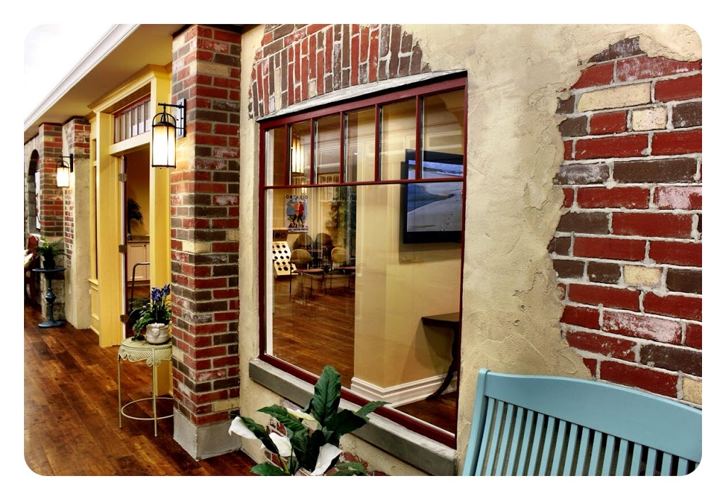 Waterford Barrie Retirement Community | 132 Edgehill Dr, Barrie, ON L4N 1M1, Canada | Phone: (705) 792-2442