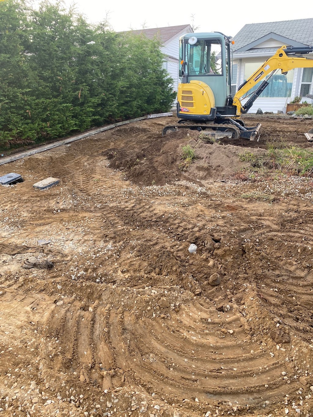 Bucket Loads Excavating Ltd. | 3852 Marples Rd, Qualicum Beach, BC V9K 2S8, Canada | Phone: (250) 927-2955