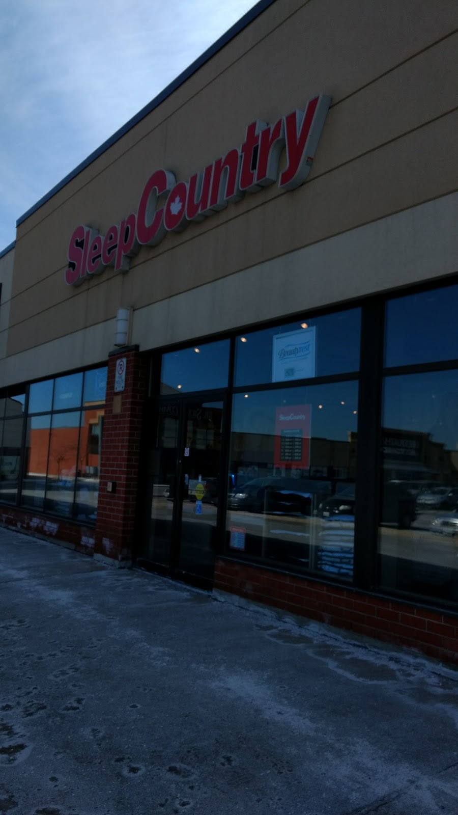 Sleep Country Canada | 210 North Service Rd W, Oakville, ON L6M 2Y2, Canada | Phone: (905) 338-8828