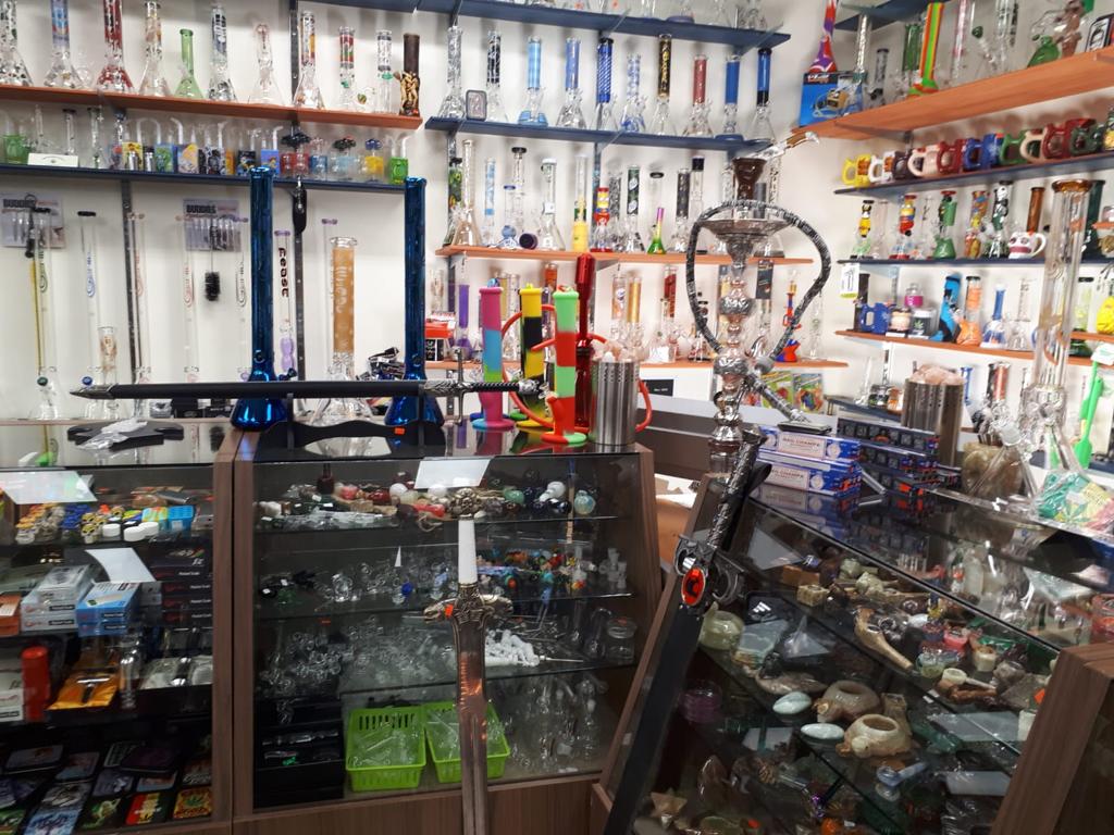 Listowel Variety | 115 Argyle Ave N, Listowel, ON N4W 1N5, Canada | Phone: (519) 418-2400