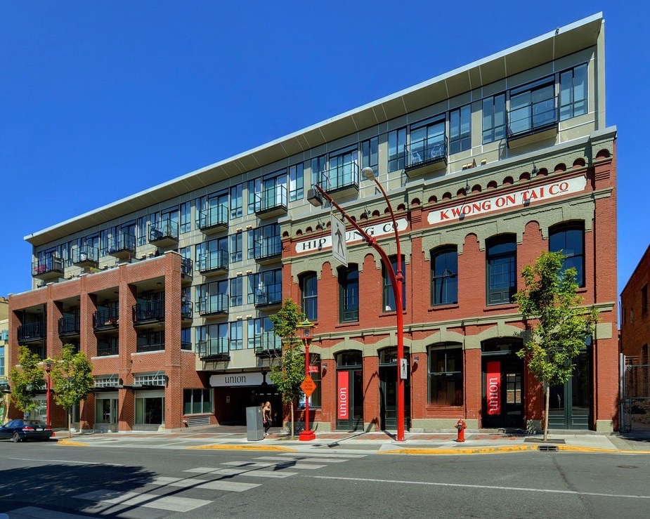 Amala Pure Clean | 1720 Fernwood Rd, Victoria, BC V8T 2Y4, Canada | Phone: (250) 686-0638