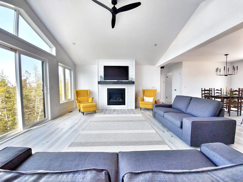 The Last Tern | 133 Huron Dr, Tobermory, ON N0H 2R0, Canada | Phone: (519) 827-7215