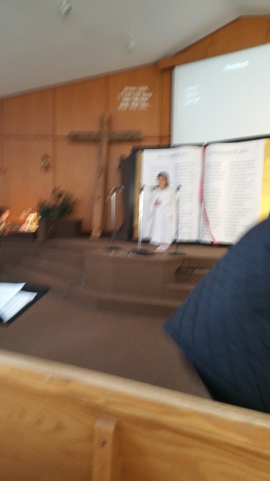 Hillside Bible Chapel | 195 Atlantis Dr, Orillia, ON L3V 6H9, Canada | Phone: (705) 326-9572