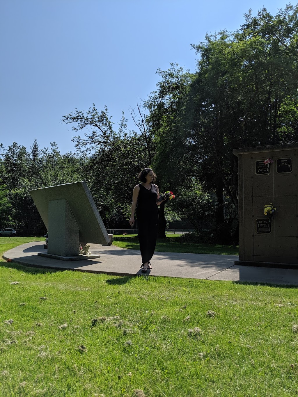 Mount Garibaldi Cemetary | 44500 Government Rd, Brackendale, BC V0N 1H0, Canada