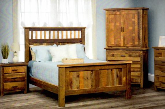 Heirloom furniture and gifts | 500 Fred W Moore Hwy, St Clair, MI 48079, USA | Phone: (810) 637-8402