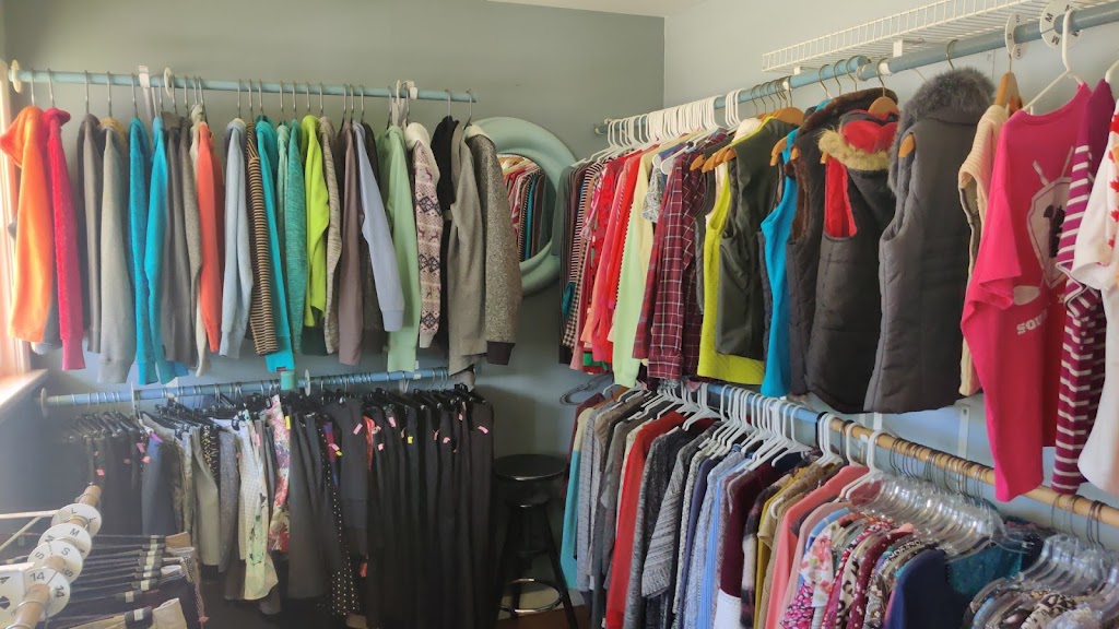 Prospects Thrift Store | 7421 Prospect St, Pemberton, BC V0N 2L0, Canada | Phone: (604) 935-9549