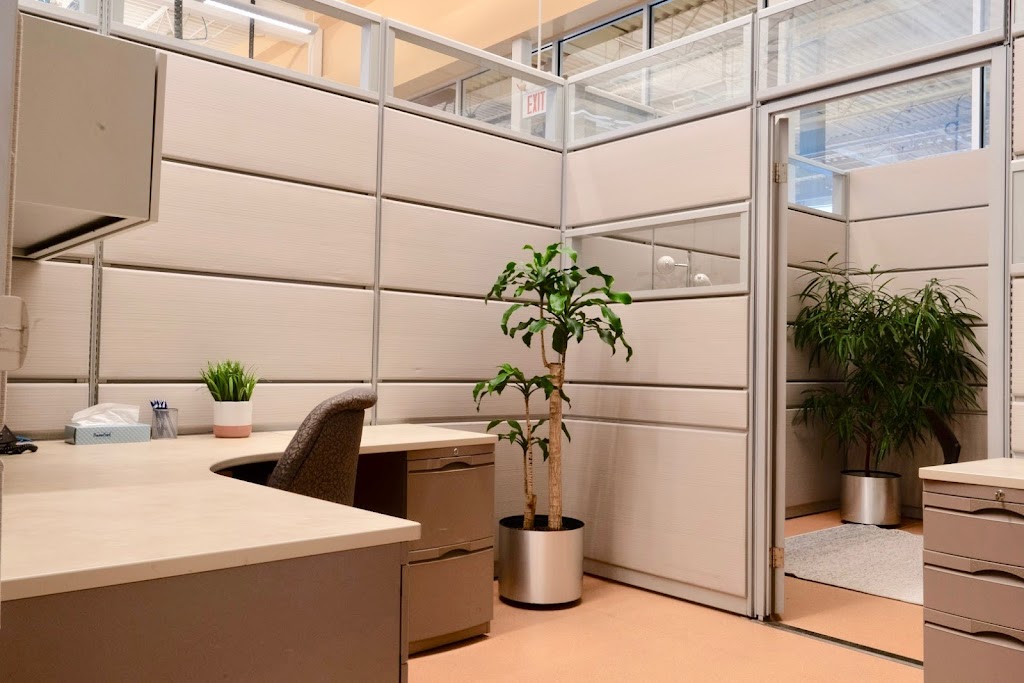 Suiteworks Business Centre | 92 Caplan Ave, Barrie, ON L4N 9J2, Canada | Phone: (866) 967-5711
