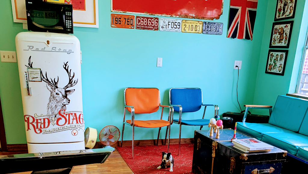 Red Stag Barbershop Sylvan Lake | 4407 Lakeshore Dr, Sylvan Lake, AB T4S 1C4, Canada | Phone: (403) 864-7824
