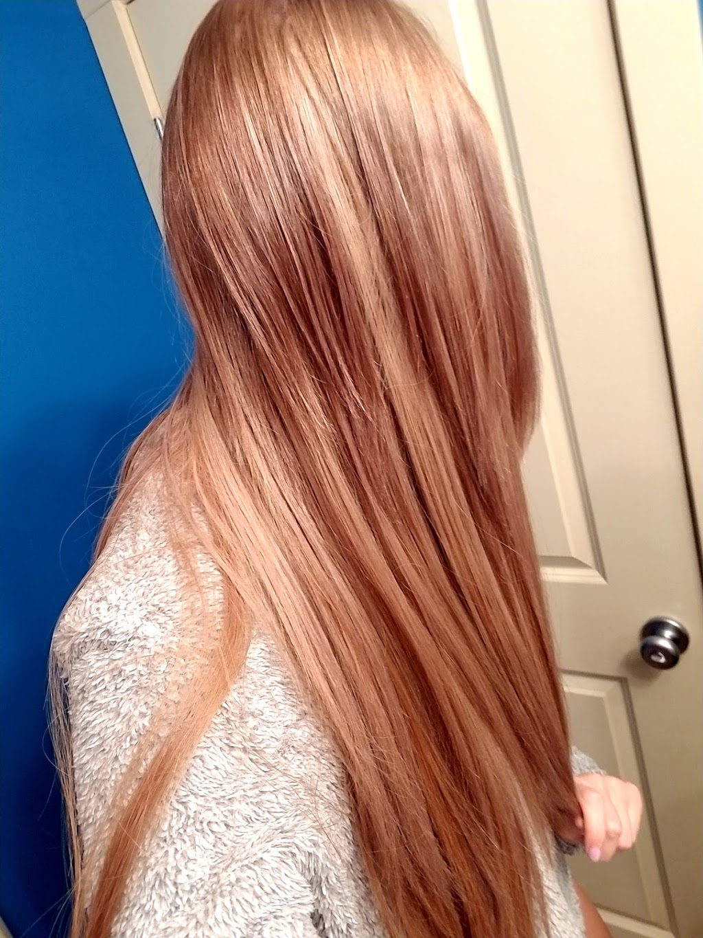 Luna Hair Salon | 175 Chestermere Station Way #214, Chestermere, AB T1X 0G1, Canada | Phone: (403) 387-0116