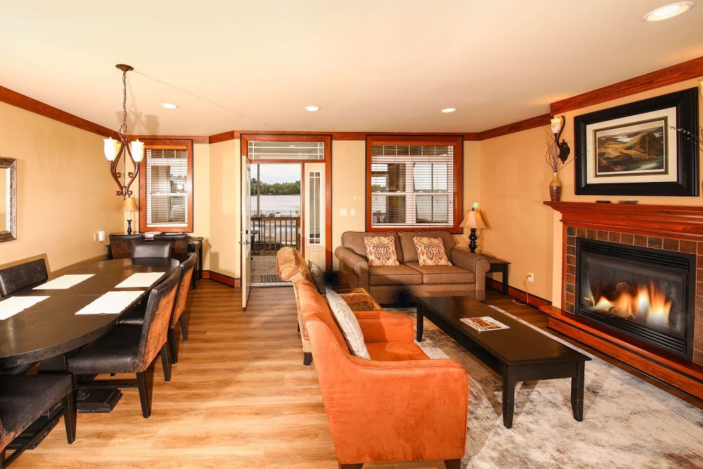 Bayview Wildwood Resort, Ascend Hotel Collection | 1500 Port Stanton Pkwy, Severn Bridge, ON P0E 1N0, Canada | Phone: (705) 689-2338