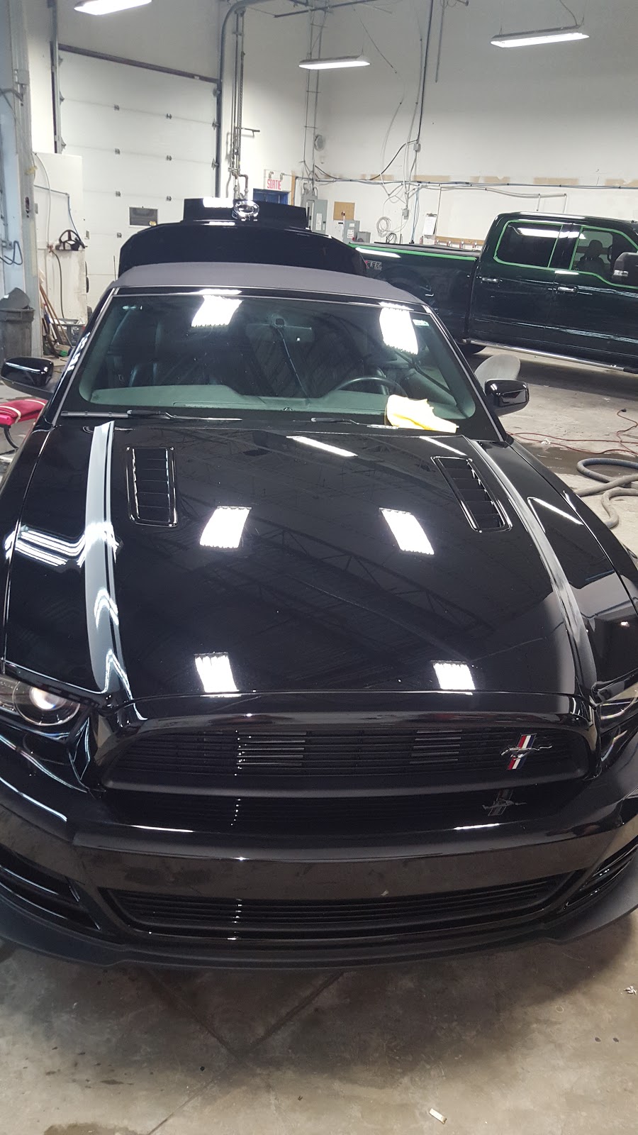 Car Wash Perfoclean - Auto detailing center | 501 Bd Antoine-Séguin, Saint-Eustache, QC J7P 0E1, Canada | Phone: (438) 226-2370