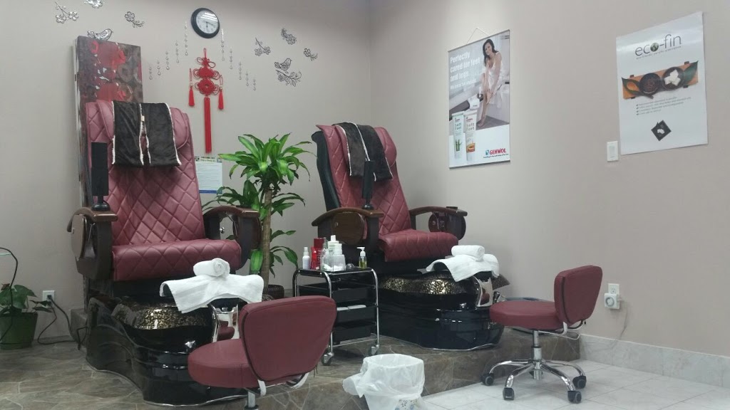 Favourite Salon & Spa | 315 Royal W Dr, Brampton, ON L6X 0B3, Canada | Phone: (905) 457-4247