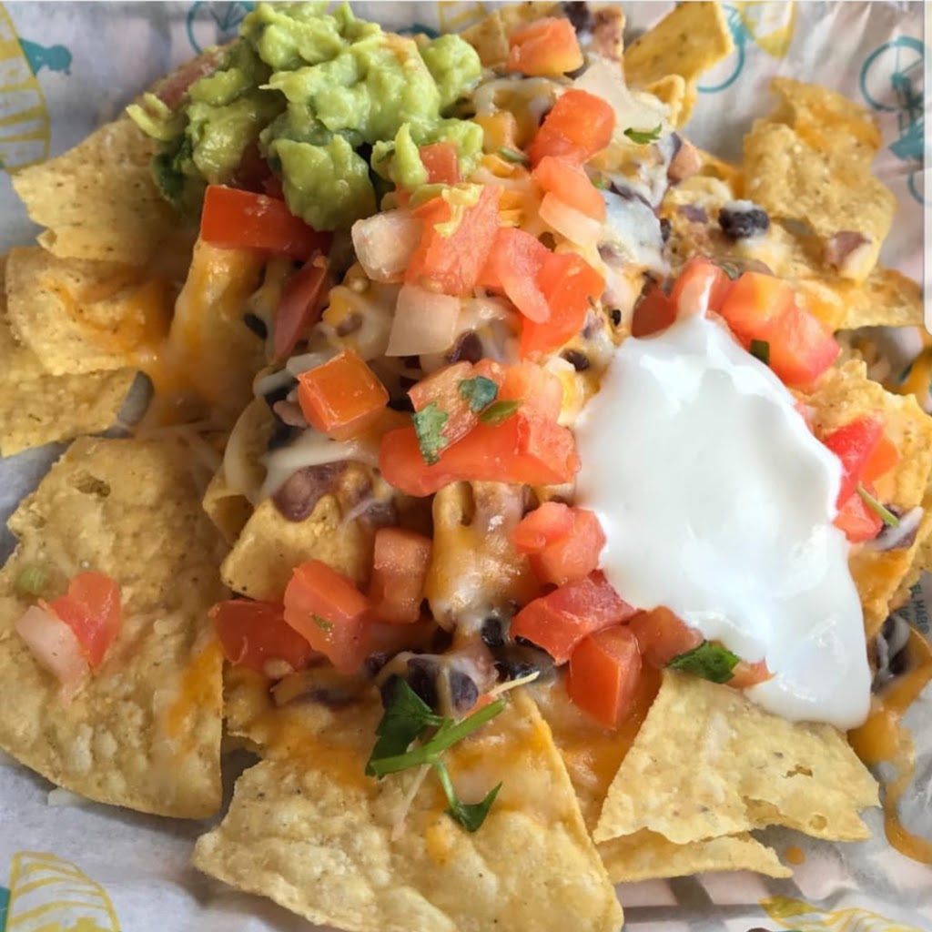 Taco Del Mar | 2064 N Parallel Rd, Abbotsford, BC V3G 2K8, Canada | Phone: (604) 744-4455