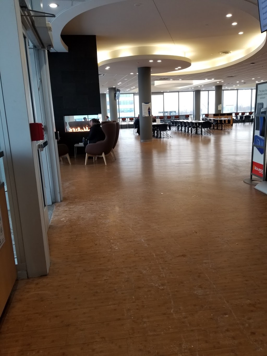 Starbucks | 5099 Creekbank Rd, Mississauga, ON L4W 5N2, Canada | Phone: (905) 614-1616