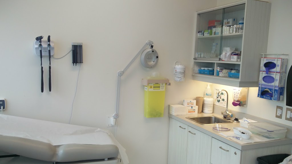 CLSC et Centre de services ambulatoires de Vaudreuil-Dorion | 3031 Boulevard de la Gare, Vaudreuil-Dorion, QC J7V 8P2, Canada | Phone: (450) 455-6171