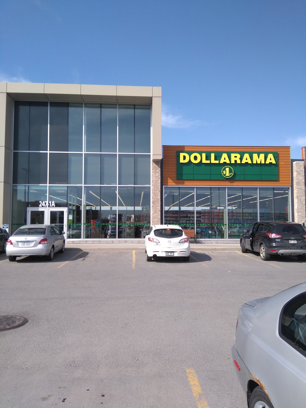 Dollarama | 247 Boul. Des Grives, Plateau des Grives, Gatineau, QC J9A 0C7, Canada | Phone: (819) 775-3287