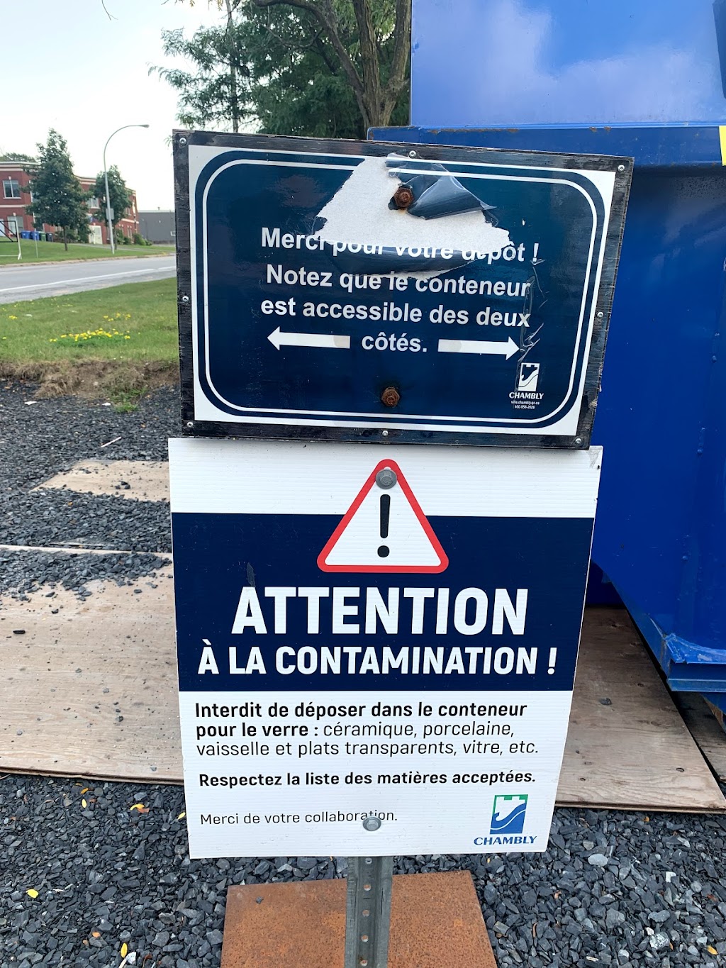 Eco-Centre Chambly | 2400 Bd Industriel, Chambly, QC J3L 4X3, Canada | Phone: (450) 658-8788