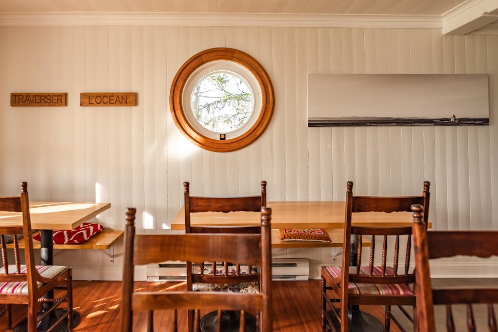 Inn 112 | 112 Rue Principale, Saint-André-de-Kamouraska, QC G0L 2H0, Canada | Phone: (418) 363-0511