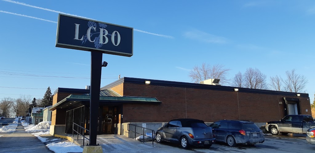 LCBO | 78 St George St, Deseronto, ON K0K 1X0, Canada | Phone: (613) 396-2711