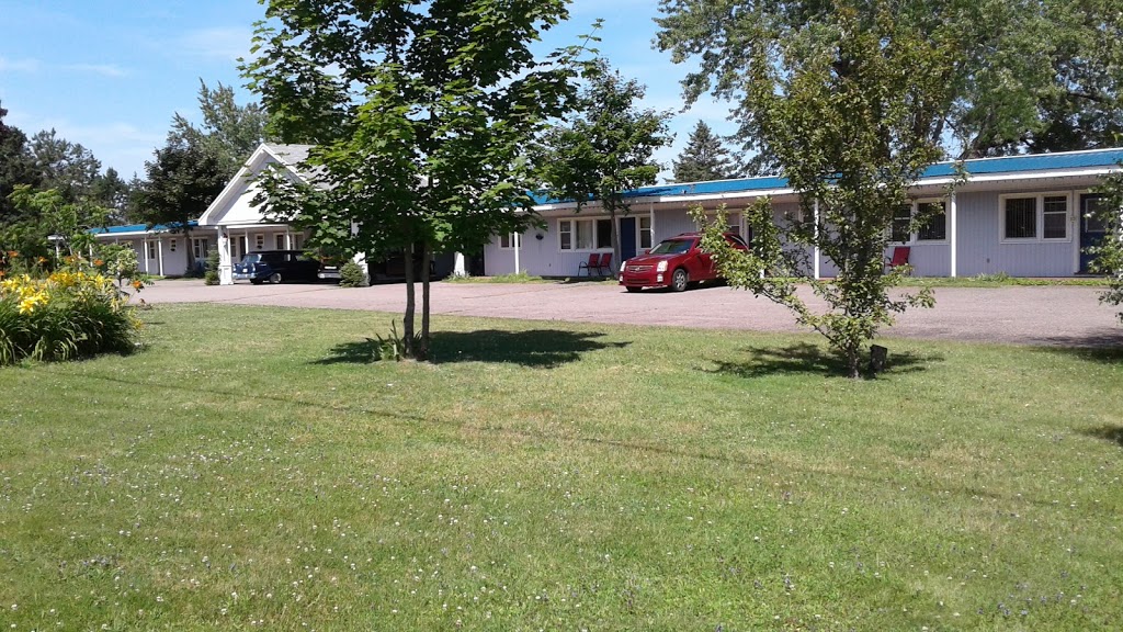 Windjammer Motel | 4070 Nova Scotia Trunk 3, Chester, NS B0J 1J0, Canada | Phone: (902) 275-3567