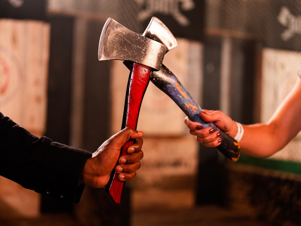 BATL Axe Throwing | Port Lands | 33 Villiers St, Toronto, ON M5A 1A9, Canada | Phone: (647) 793-6410