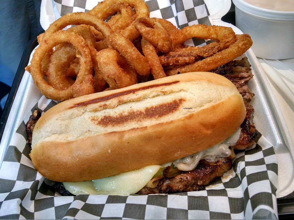 The 6 Burger Bar | 3 Chelwood Rd, Scarborough, ON M1K 2K5, Canada | Phone: (647) 347-8436
