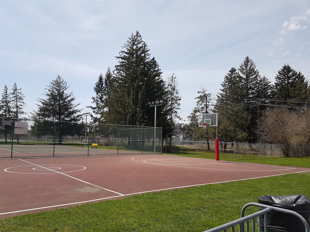 Sunset Park | 4085 Harris Hill Rd, Buffalo, NY 14221, USA | Phone: (716) 741-8927