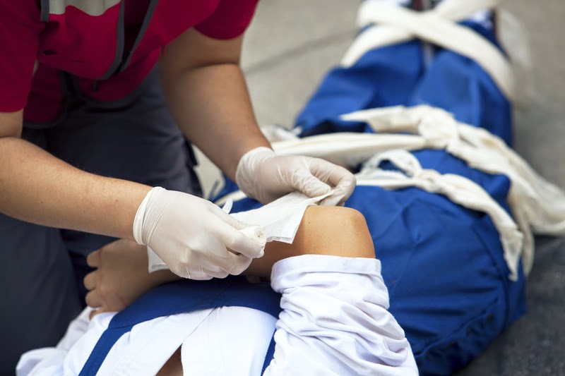 Heart 2 Heart First Aid CPR | 3450 Dufferin St, North York, ON M6A 2V1, Canada | Phone: (416) 960-5319