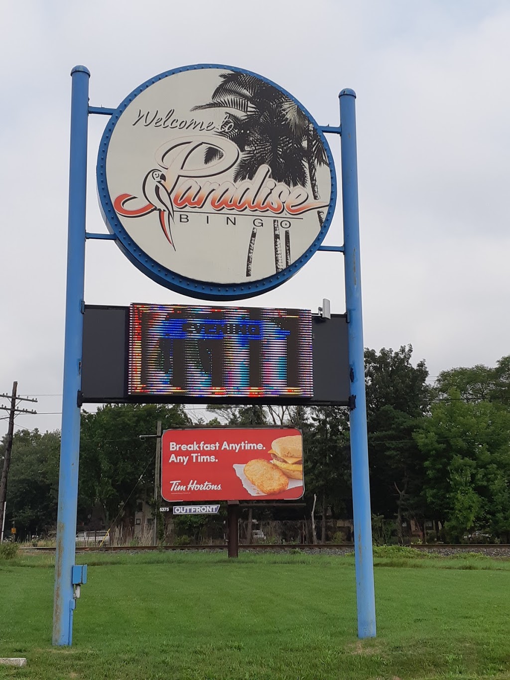 Paradise Gaming Centre | 2340 Dougall Ave, Windsor, ON N8X 1T1, Canada | Phone: (519) 977-6100