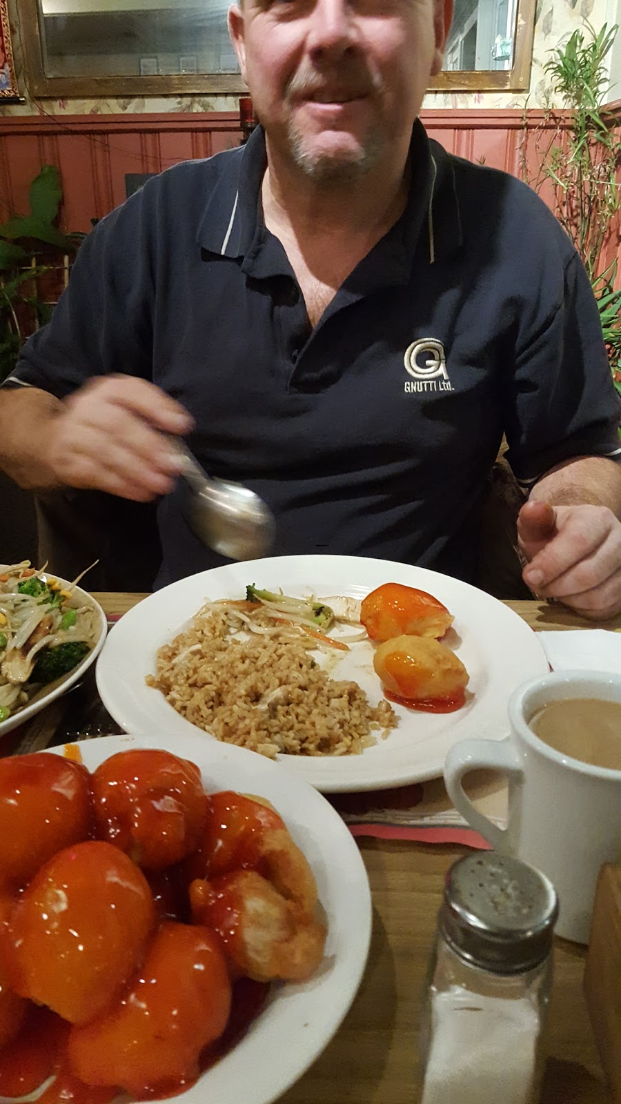 Sunshine Chinese Family Restaurant | 33994 King St, Zurich, ON N0M 2T0, Canada | Phone: (519) 236-8618