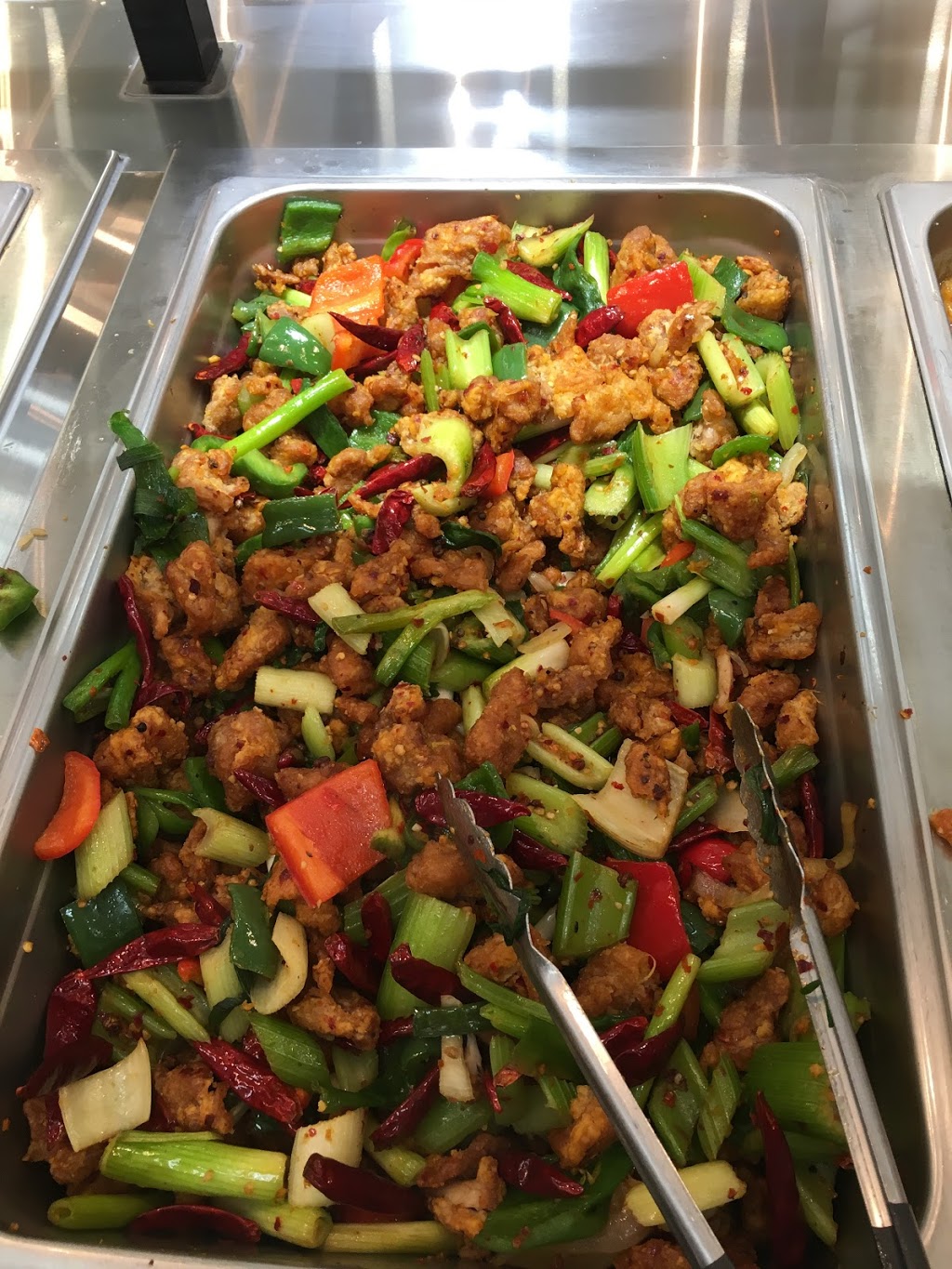Penticton Buffet | 2987 Skaha Lake Rd, Penticton, BC V2A 6G3, Canada | Phone: (250) 492-8338