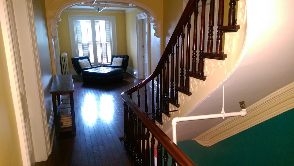 The Woodshire Inn | 494 King St, Windsor, NS B0N 2T0, Canada | Phone: (902) 472-3300
