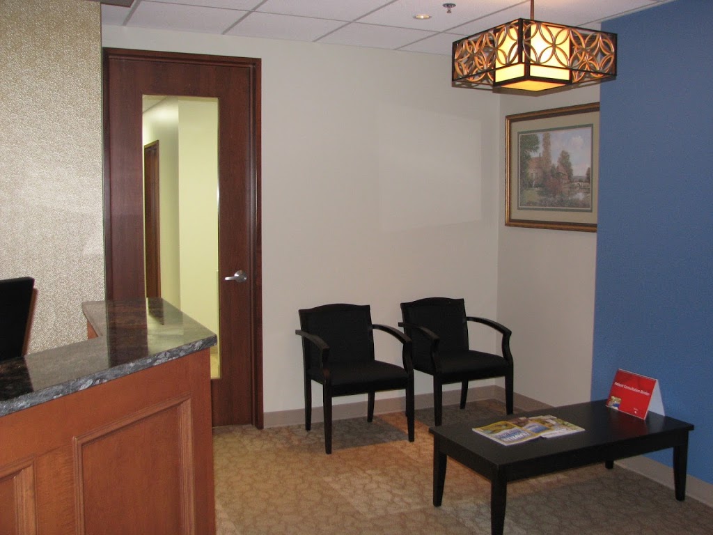 Royal Denture Clinic | 3630 Brentwood Rd NW #313A, Calgary, AB T2L 1K8, Canada | Phone: (403) 338-1014