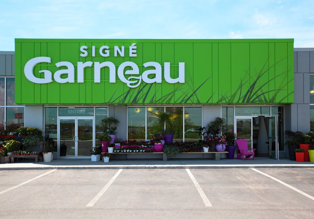 Signed Garneau Lévis | 5781 Boulevard Wilfrid-Carrier #114, Lévis, QC G6V 0M2, Canada | Phone: (418) 838-3887