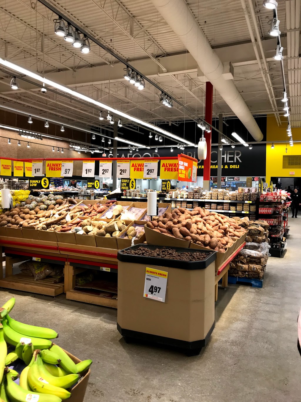 Emiliano and Anas No Frills | 245 Dixon Rd, Etobicoke, ON M9P 2M4, Canada | Phone: (866) 987-6453