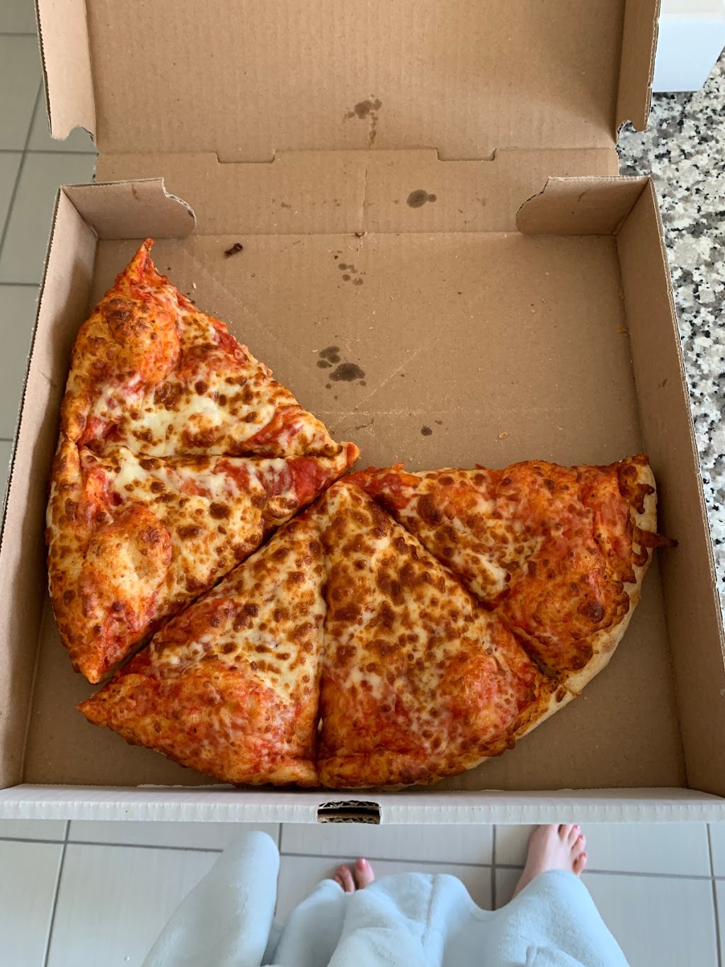 Pizza Den | 1395 Abbeywood Dr Unit 1, Oakville, ON L6M 3B2, Canada | Phone: (905) 469-4004