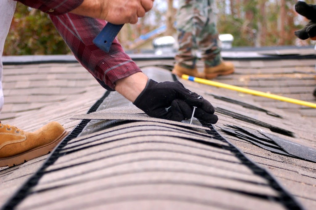Sunmountain Roofing & Home Improvements | 1410 Conc Rd 8, Beaverton, ON L0K 1A0, Canada | Phone: (705) 426-5216