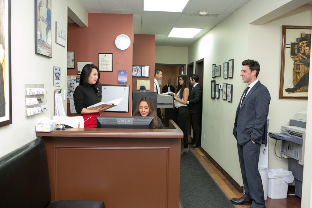 Worsoff Law Firm | lawyer | 469 Lawrence Ave W, North York, ON M5M 1C6, Canada | 4164233333 OR +1 416-423-3333