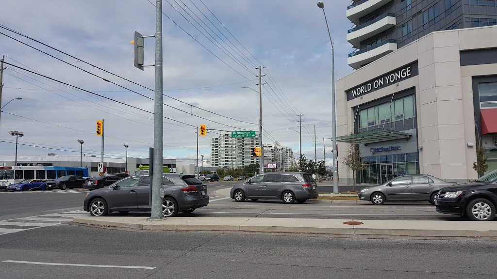 RBC Royal Bank | 7163 Yonge St Unit 109, Markham, ON L3T 0C6, Canada | Phone: (905) 881-4920
