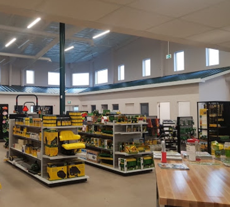 Green Diamond Equipment | 53 Hub Centre Dr, Upper Onslow, NS B6L 0C8, Canada | Phone: (902) 662-2516