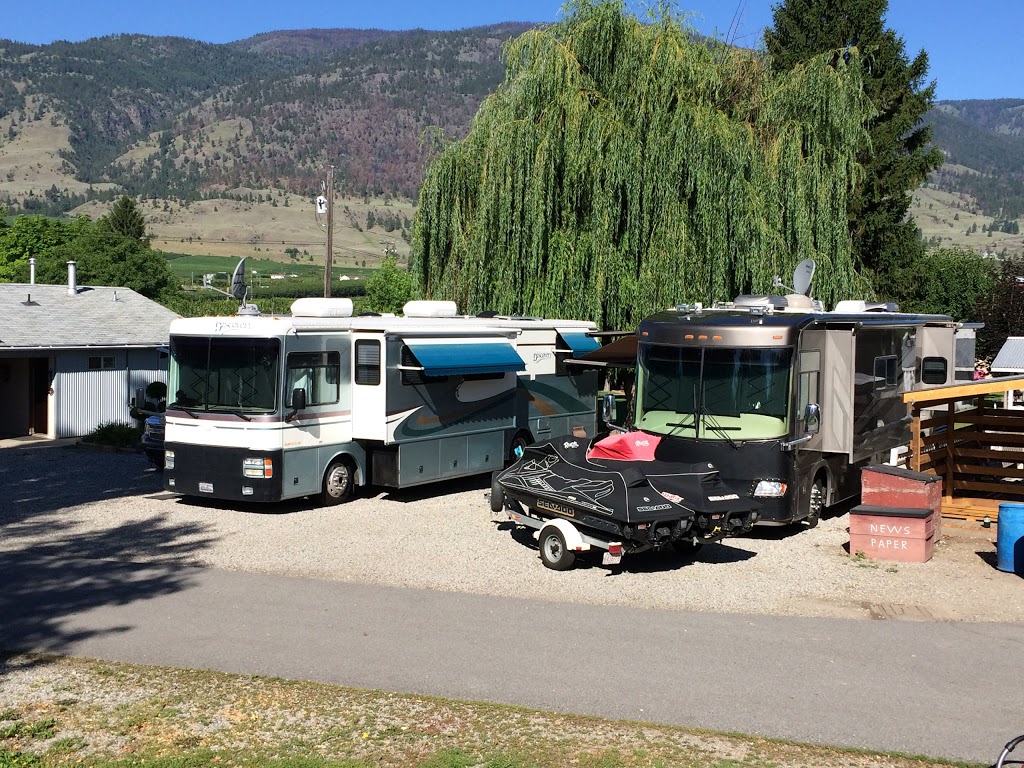 Maple Leaf Motel & RV Resort | 5457 BC-97, Oliver, BC V0H 1T1, Canada | Phone: (800) 566-6006