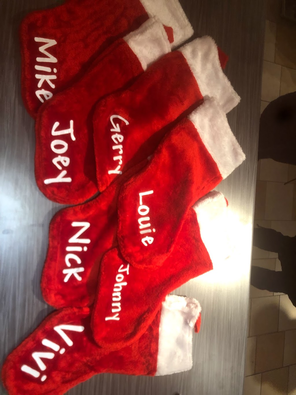T-Shirt Shop - Vêtements Personnalisés | CF Promenades, 1 Boulevard des Promenades, Saint-Bruno-de-Montarville, QC J3V 5J5, Canada | Phone: (514) 545-5465