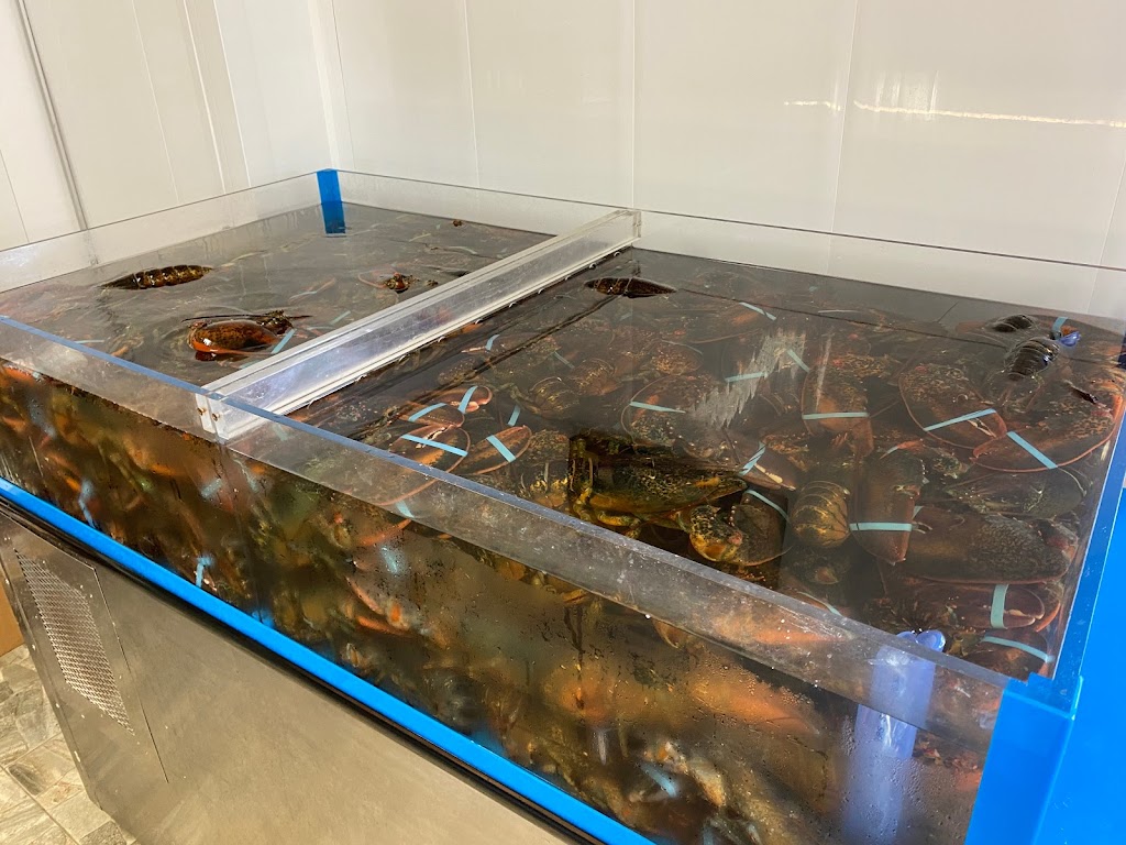 Poissonnerie Verseau II | 152 QC-132, Trois-Pistoles, QC G0L 4K0, Canada | Phone: (418) 851-1516