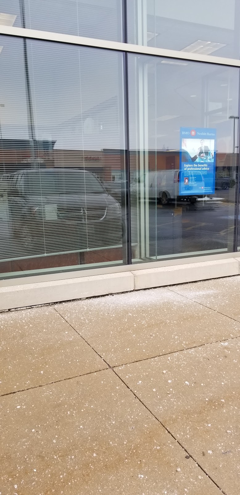 BMO Bank of Montreal | 1315 Commissioners Rd E, London, ON N6M 0B8, Canada | Phone: (519) 667-6212