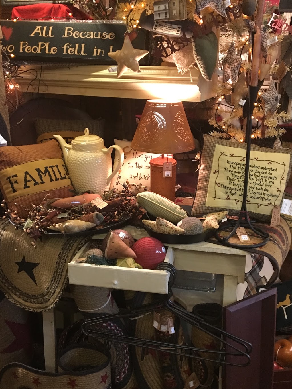 The Old Country Cupboard | 1110 County Road #22 Belle River, Emeryville, ON N0R 1A0, Canada | Phone: (519) 727-3560