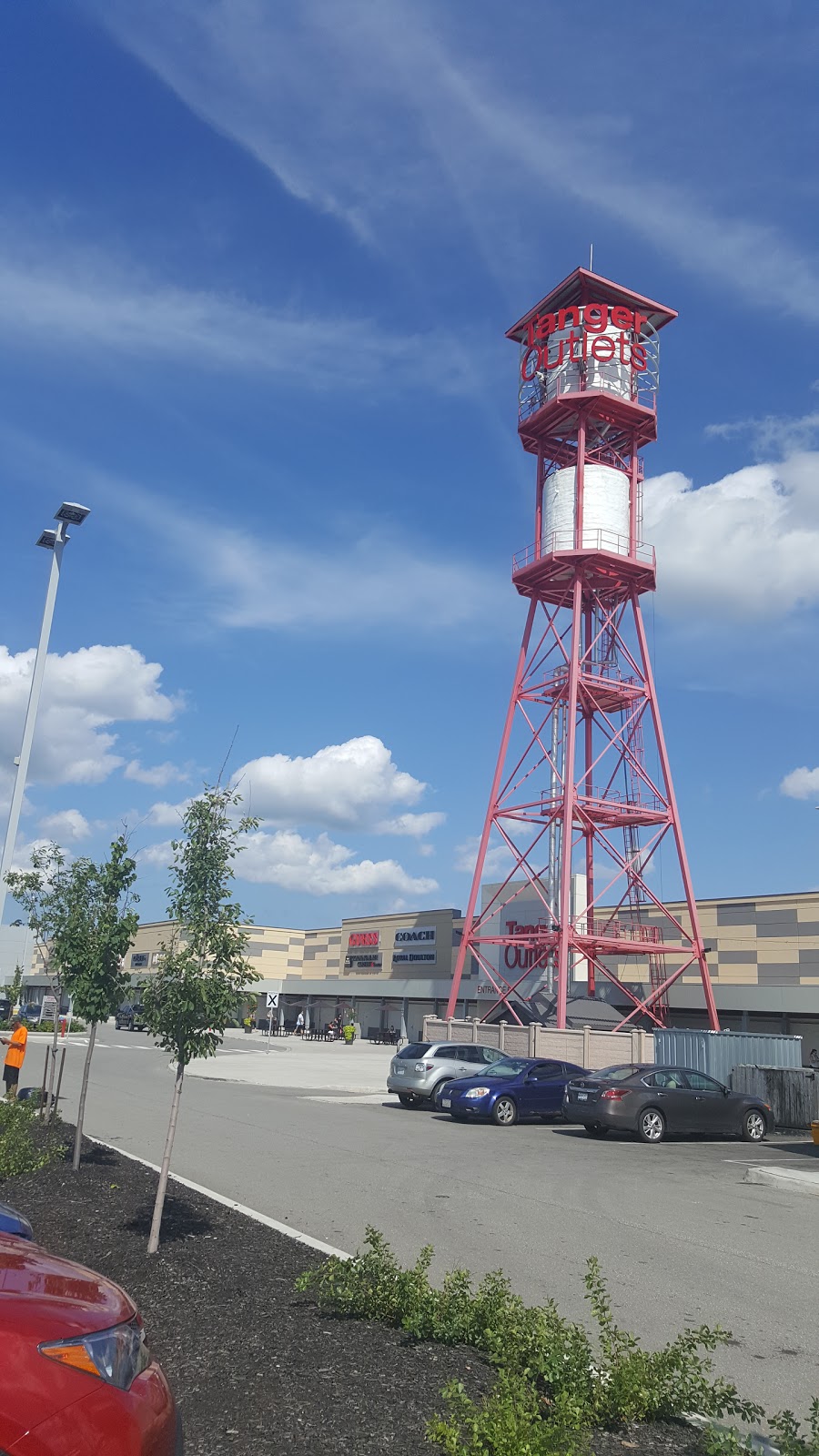 Tanger Outlets Cookstown | 3311 Simcoe 89, Cookstown, ON L0L 1L0, Canada | Phone: (705) 458-1371