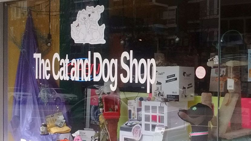 The Cat and Dog Shop | 2637 W 4th Ave, Vancouver, BC V6K 1P8, Canada | Phone: (604) 733-3390